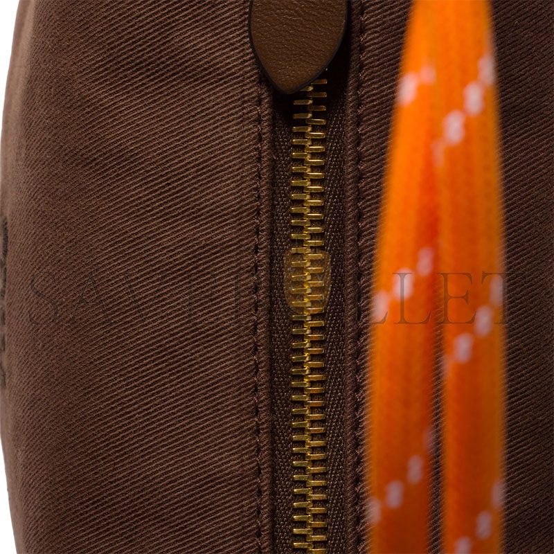 MIU MIU GABARDINE POUCH 5NE841 (18.5*14*10cm)